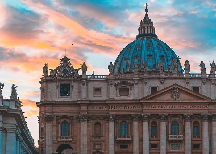 Bright Penthouse 2 M Stops From Vatican Museums